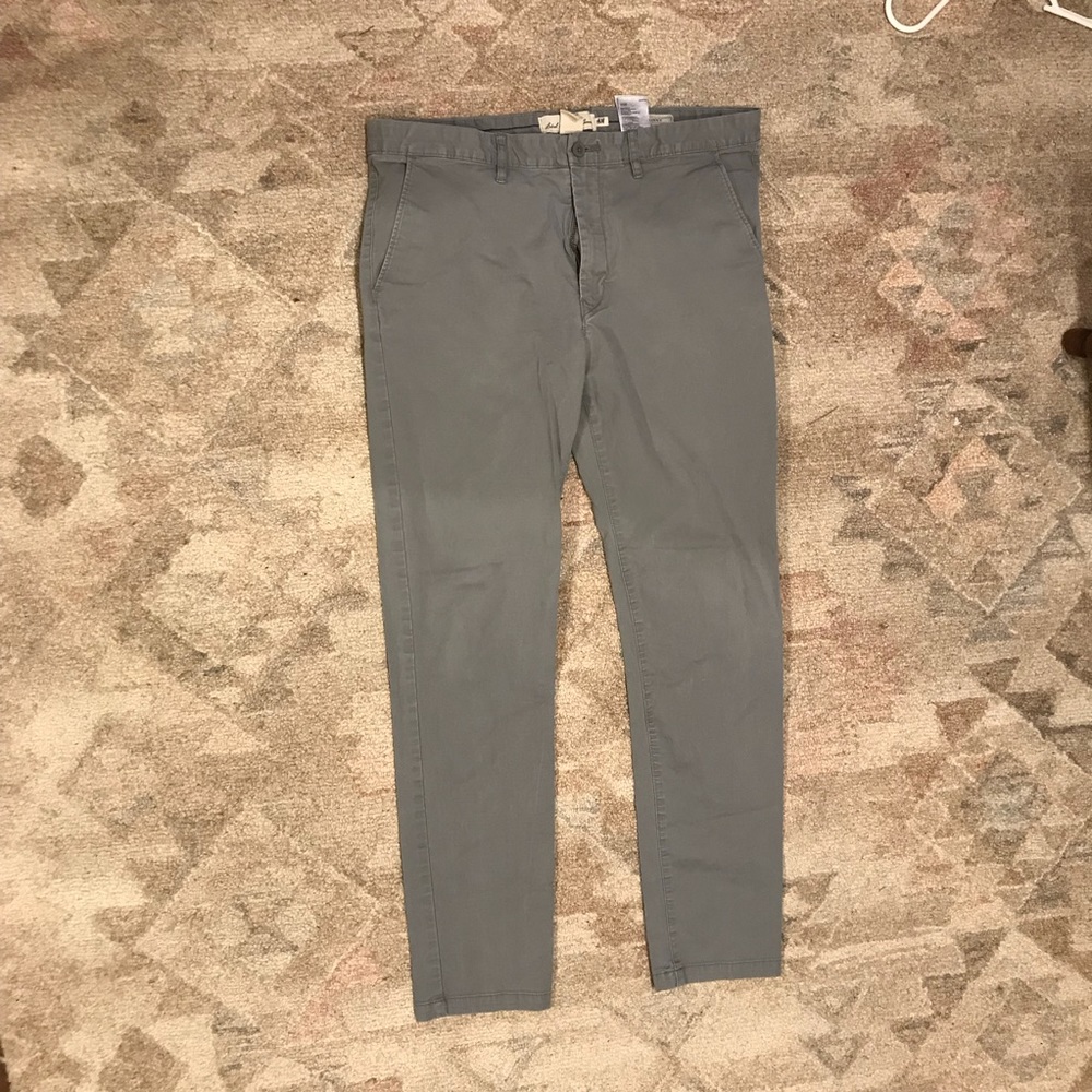 H & M Gray, Skinny Chino